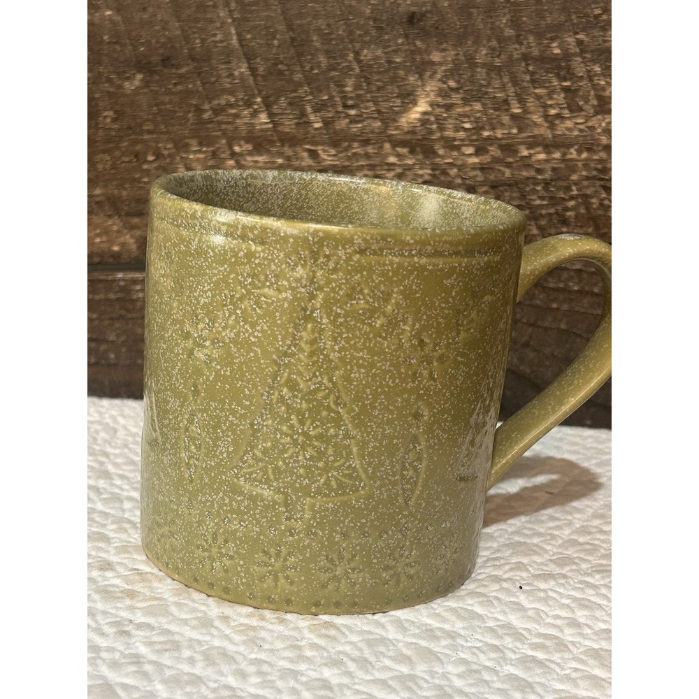 Creative Co-Op Green Embossed Stoneware Mug 4" Diameter